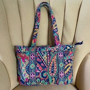 Vera Bradley Paisley Multi-Color Cotton Tote Shoulder Bag with Zipper- Retired